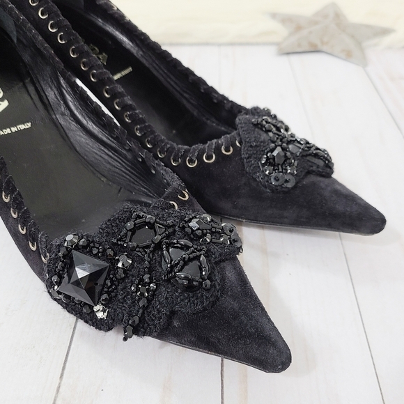 Prada black suede beaded pumps size 35 - Picture 6 of 10